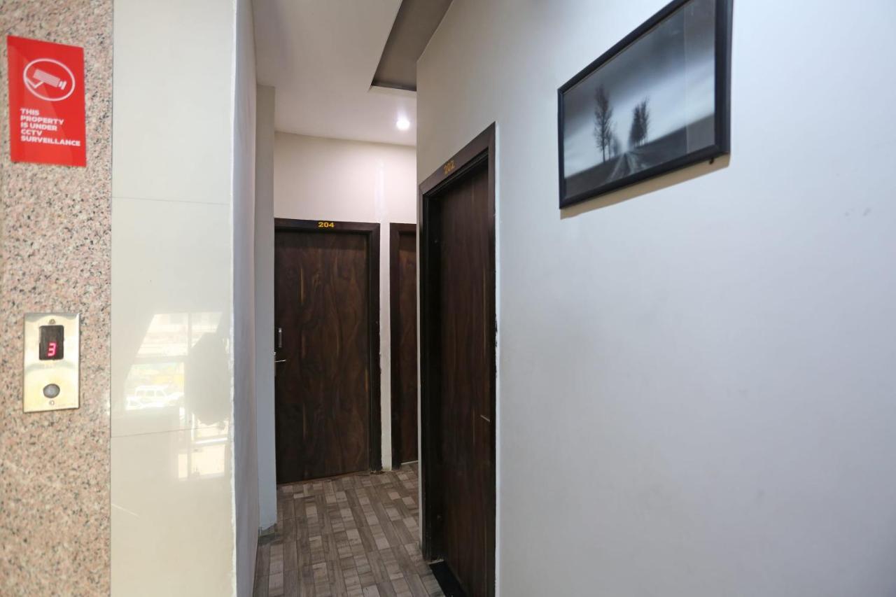 Oyo 6325 Hotel Kiran Rāipur المظهر الخارجي الصورة